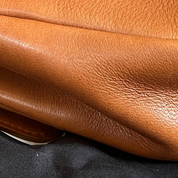 Ralph Lauren Collection Ricky Bag - Tan Leather Shoulder Bag with Chain Straps - Picture 12 of 16